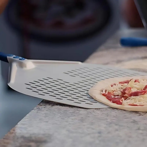 Lopata za pizzu Azzura perforirana - 120 cm