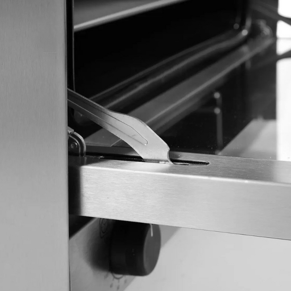 Konvekcijska pečica HENDI H90, 62 L, 230 V/2670 W, 595×624×(V)572 mm