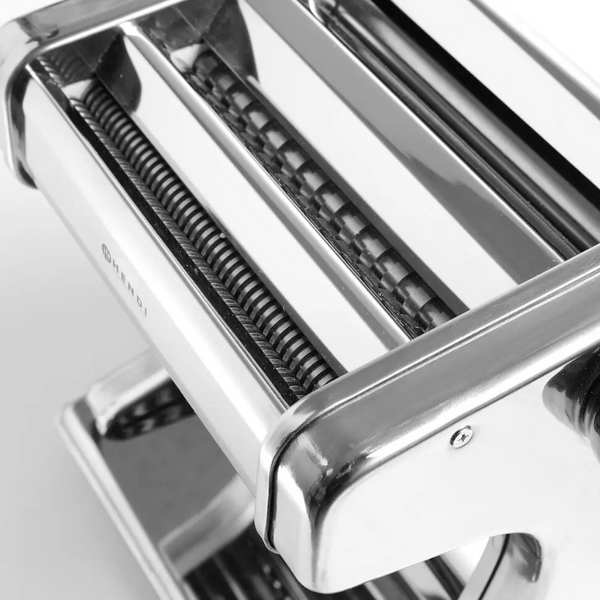 Električni strojček za testenine HENDI Profi Line – 70 W, širina 170 mm