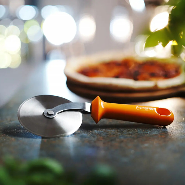 Nož za pico PIZZER – profesionalni dizajn Roberta Bronwasserja